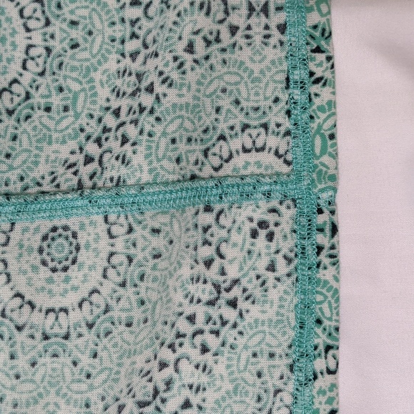 UO V-Neck Cropped Tank Top, Color Turquoise Size L - Picture 9 of 14